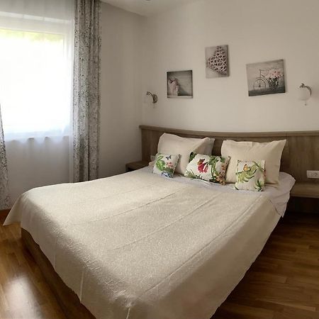 The Magic Sea View Apartments 부드바 외부 사진