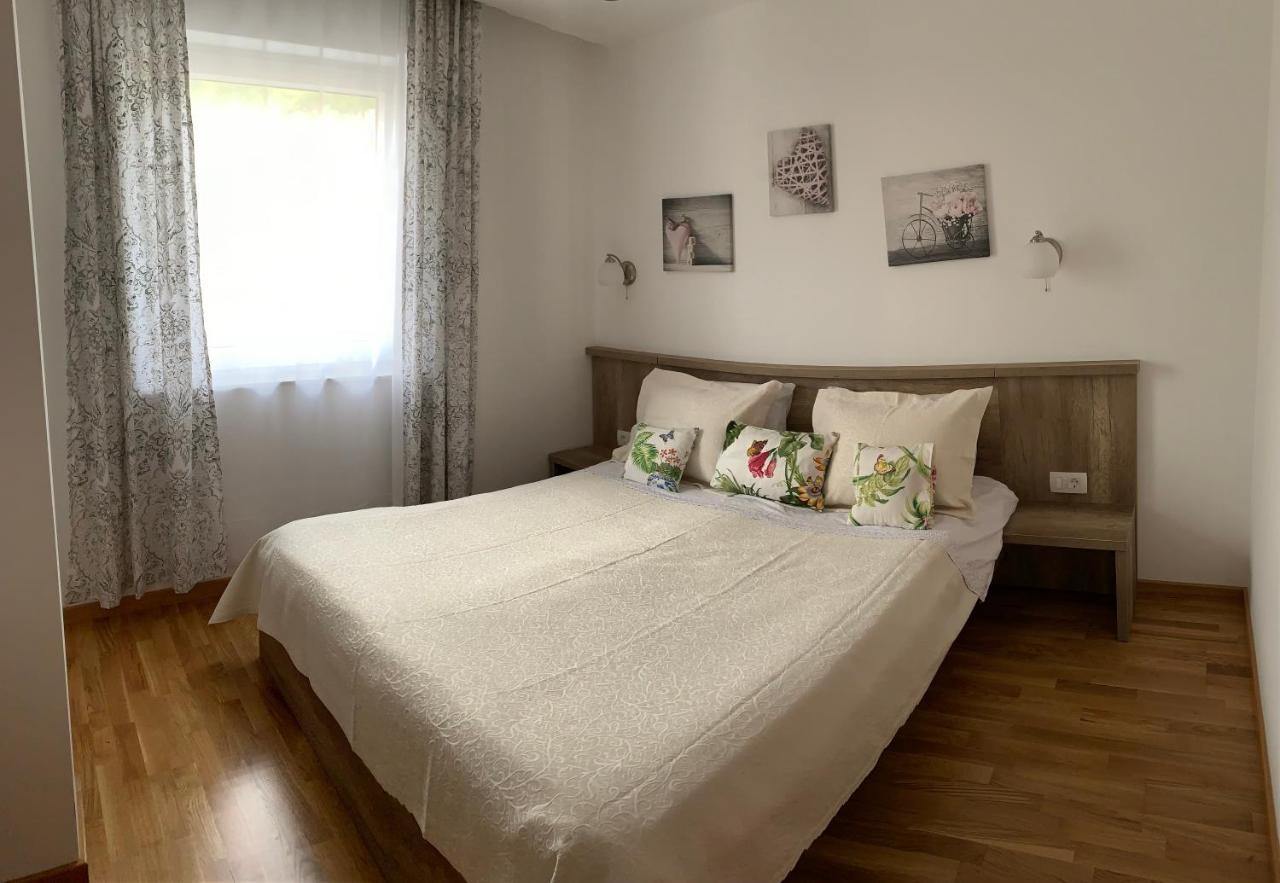 The Magic Sea View Apartments 부드바 외부 사진