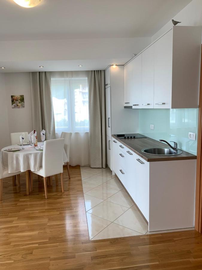 The Magic Sea View Apartments 부드바 외부 사진