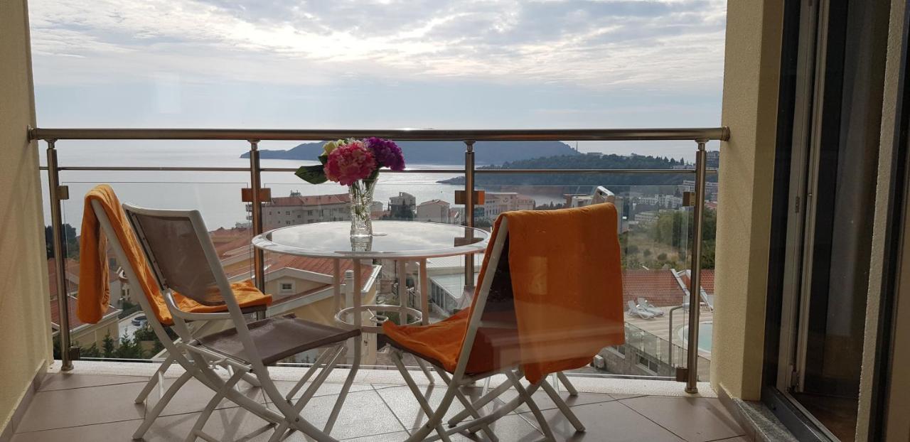 The Magic Sea View Apartments 부드바 외부 사진